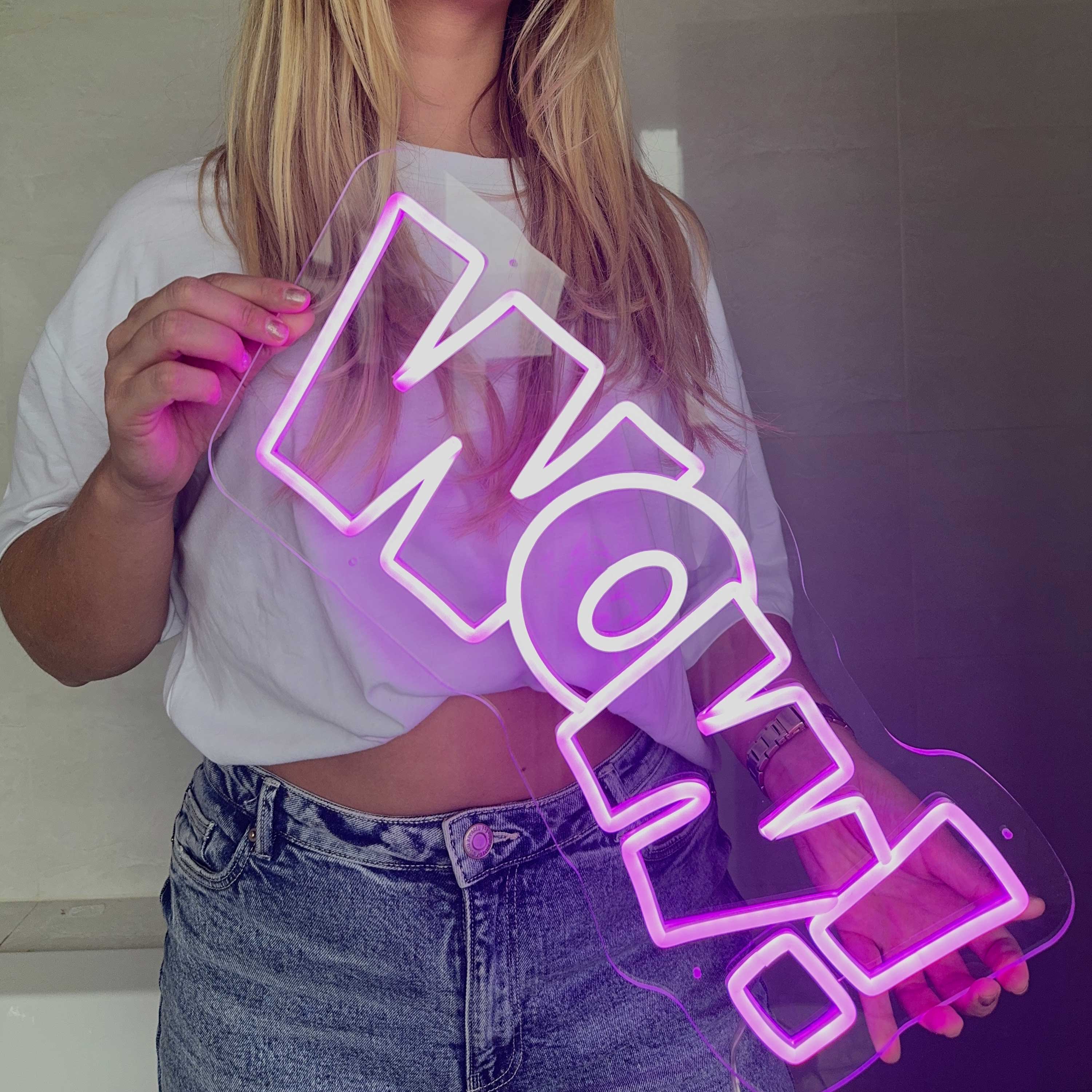Cartel neon Wow!