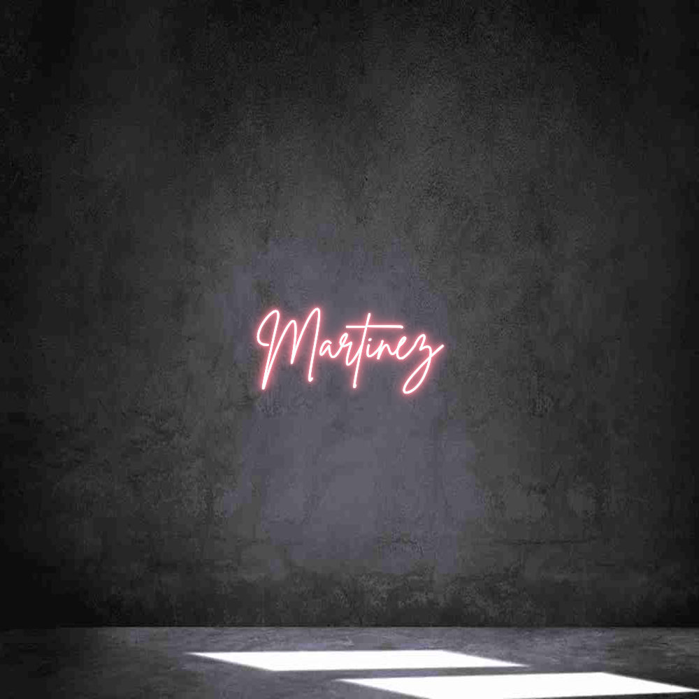 Neon personalizado: Martínez