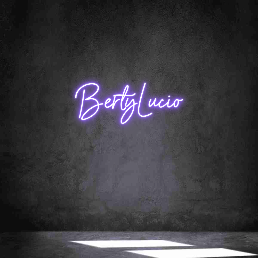 Neon personalizado: BertyLucio