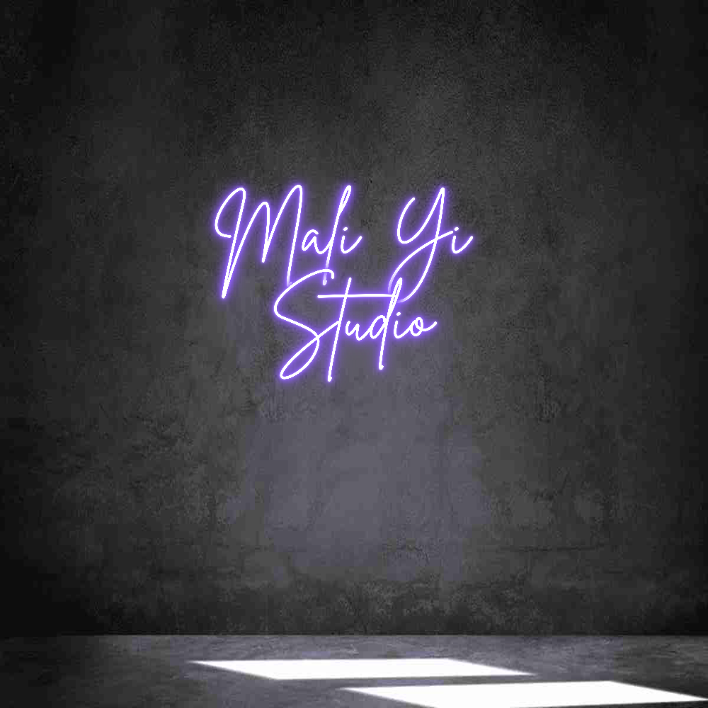 Neon personalizado: Mali Yi
Stu...