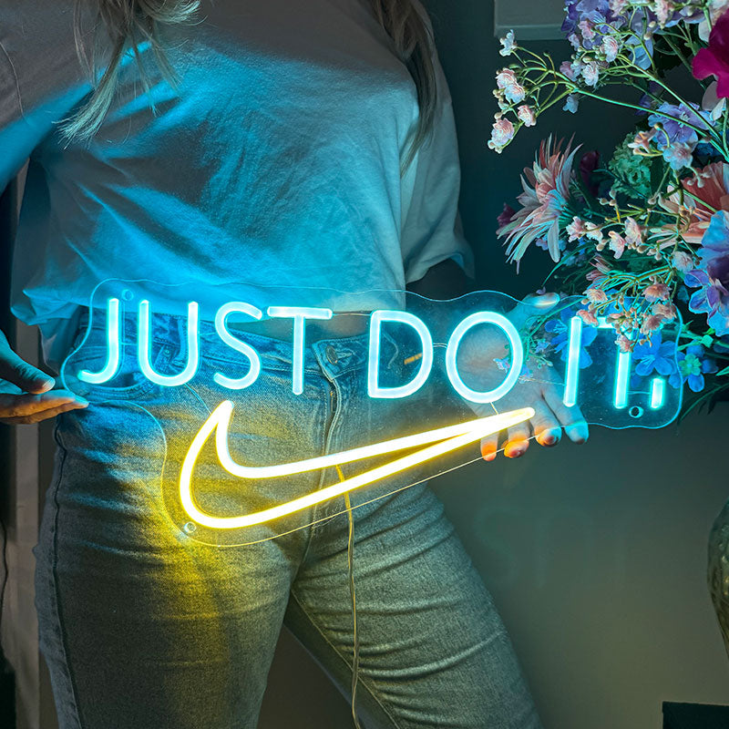 Cartel neon Just do it