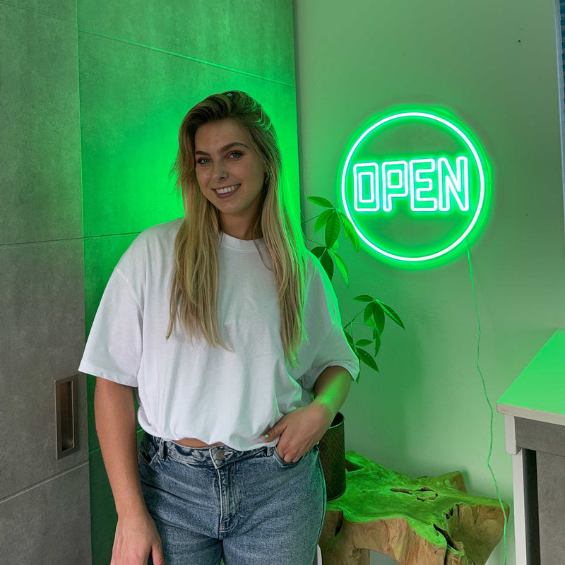 Cartel neon Open