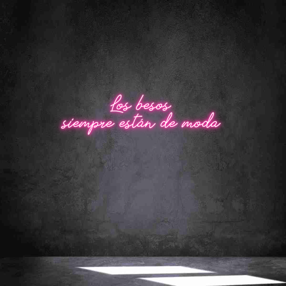 Neon personalizado: Los besos 
s...