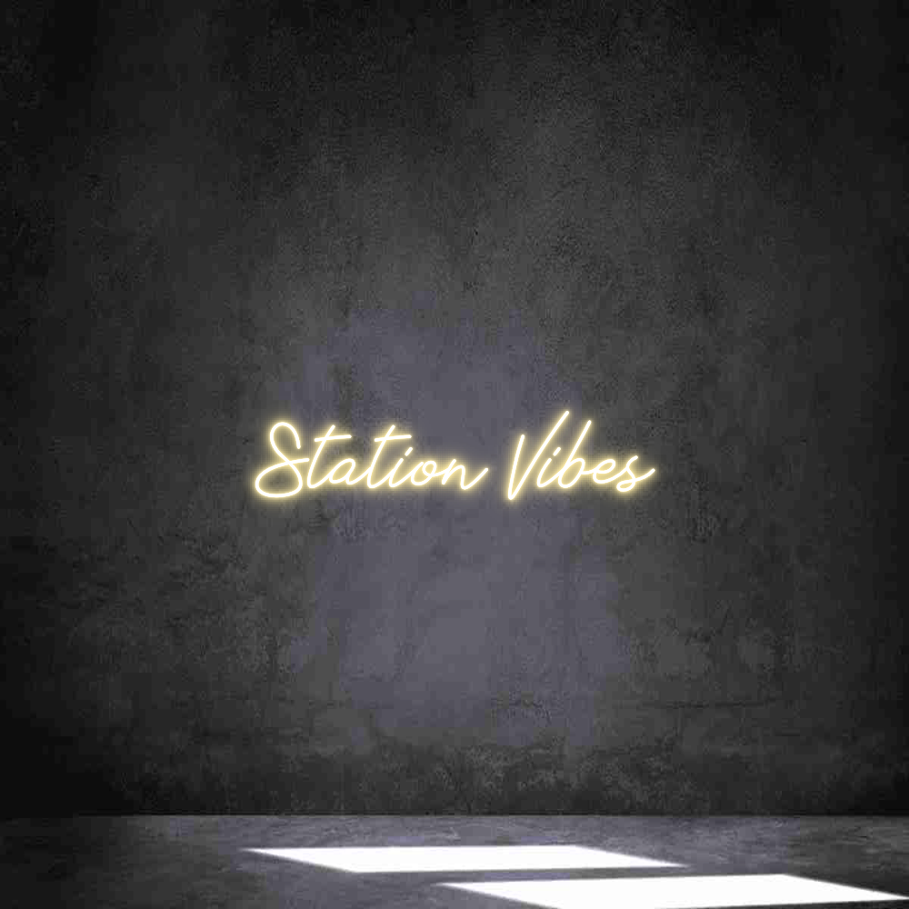 Neon personalizado: Station Vibes