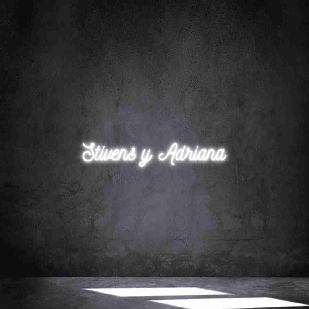 Neon personalizado: Stivens y Adr...