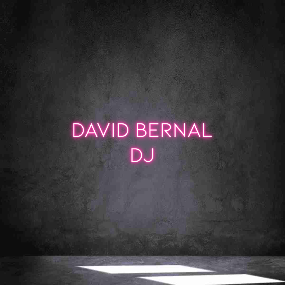 Neon personalizado: David Bernal...