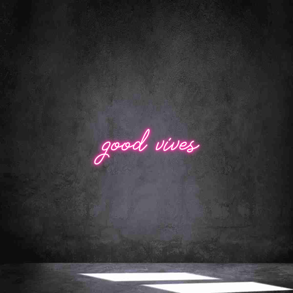 Neon personalizado: good vives