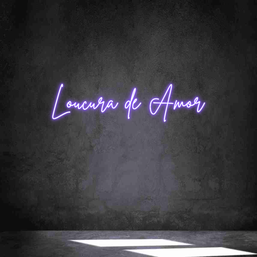 Neon personalizado: Loucura de Amor
