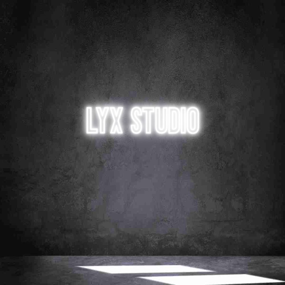 Neon personalizado: LYX STUDIO