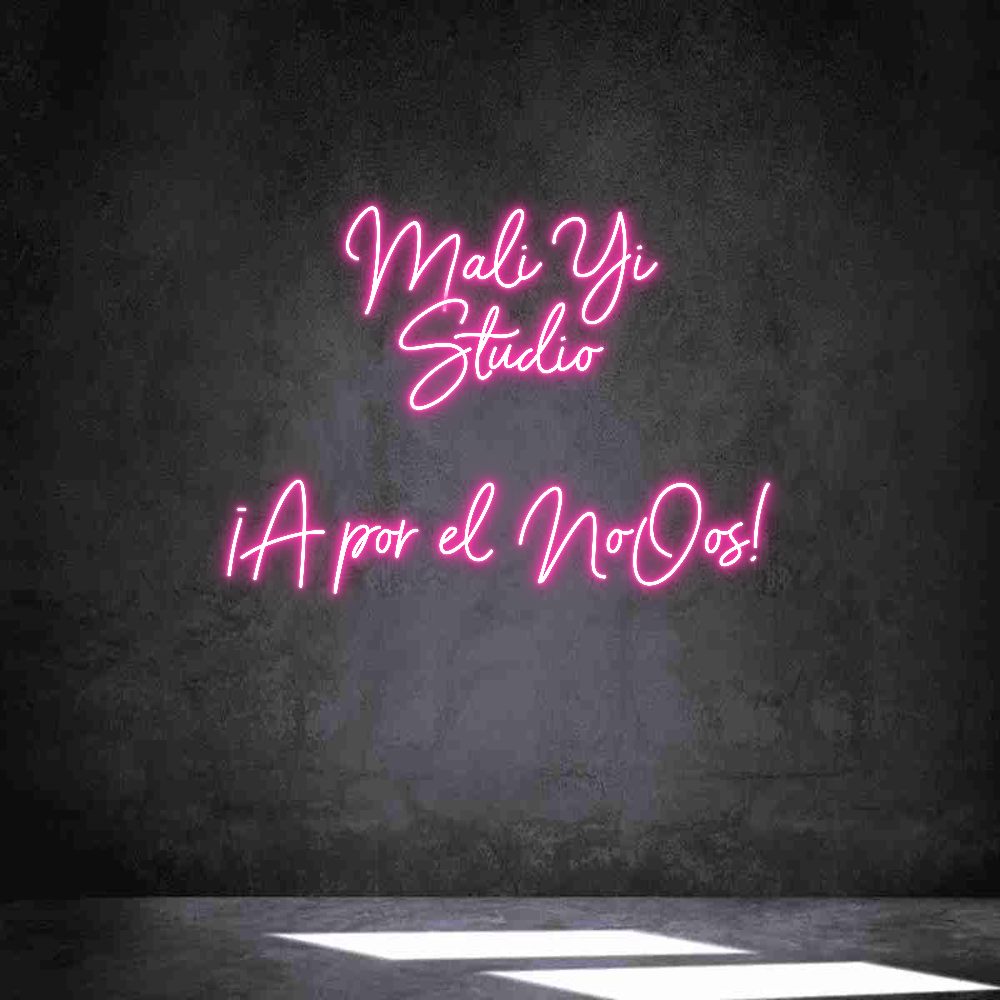 Neon personalizado: Mali Yi
Stud...