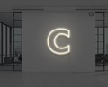 letras-de-neon-c-blanco-calido